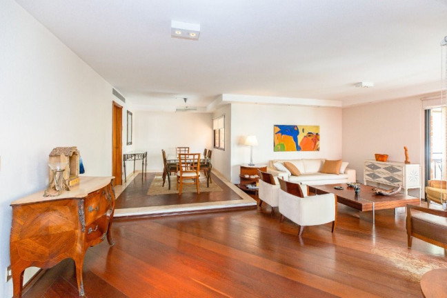 Imagem Apartamento com 4 Quartos à Venda, 220 m² em Moema - São Paulo Imagem Apartamento com 4 Quartos à Venda, 220 m² em Moema - São Paulo