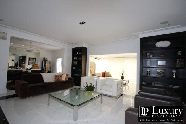 Imagem Apartamento com 2 Quartos à Venda, 280 m² em Vila Nova Conceição - São Paulo Imagem Apartamento com 2 Quartos à Venda, 280 m² em Vila Nova Conceição - São Paulo