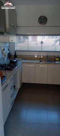 Imagem Casa com 3 Quartos à Venda, 325 m² em Várzea Das Moças - Niterói Imagem Casa com 3 Quartos à Venda, 325 m² em Várzea Das Moças - Niterói