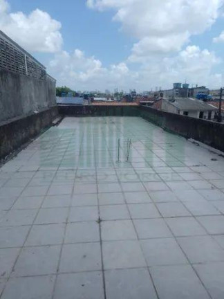 Imagem Casa com 3 Quartos à Venda, 400 m² em Engenho Do Meio - Recife