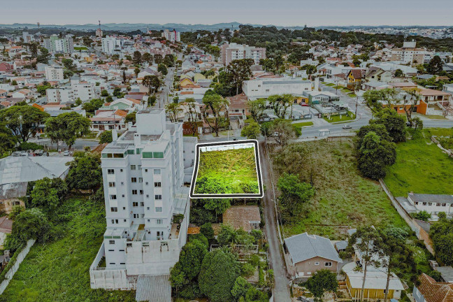 Imagem Terreno à Venda, 537 m² em Tingui - Curitiba