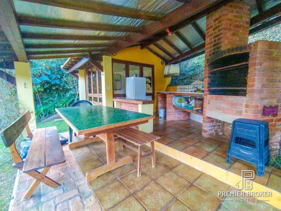 Imagem Casa com 4 Quartos à Venda, 330 m² em Albuquerque - Teresópolis