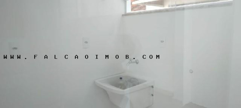 Imagem Casa com 3 Quartos à Venda, 176 m² em Buraquinho - Lauro De Freitas
