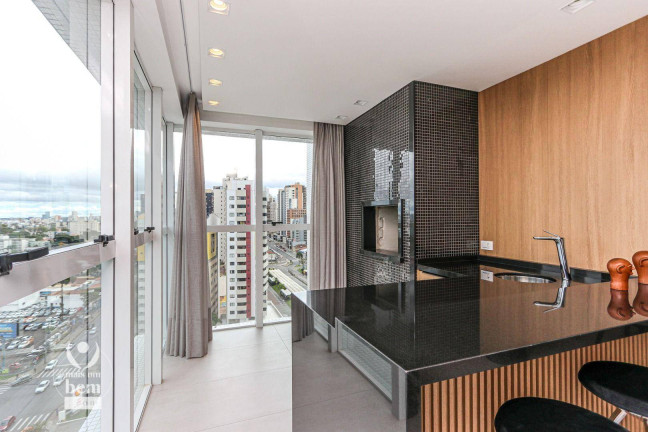 Imagem Apartamento com 3 Quartos à Venda, 176 m² em Cabral - Curitiba