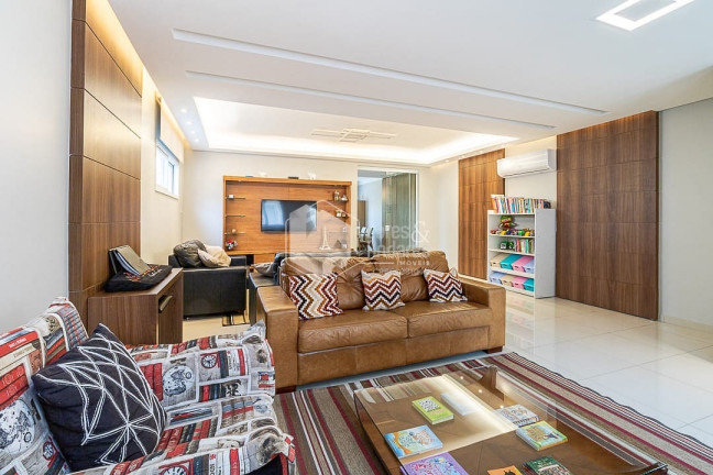 Imagem Casa com 4 Quartos à Venda, 307 m² em Jardim Prudência - São Paulo Imagem Casa com 4 Quartos à Venda, 307 m² em Jardim Prudência - São Paulo