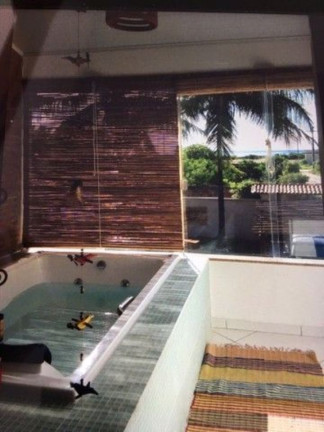 Imagem Casa com 3 Quartos à Venda, 267 m² em Centro - Santa Cruz Cabrália