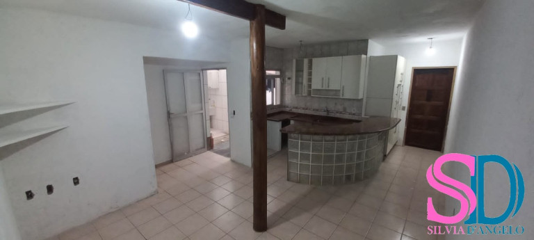 Casa com 6 Quartos à Venda, 250 m² em Perequê Açu - Ubatuba