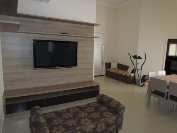 Imagem Casa com 3 Quartos à Venda, 2.400 m² em Centro - Araçoiaba Da Serra Imagem Casa com 3 Quartos à Venda, 2.400 m² em Centro - Araçoiaba Da Serra