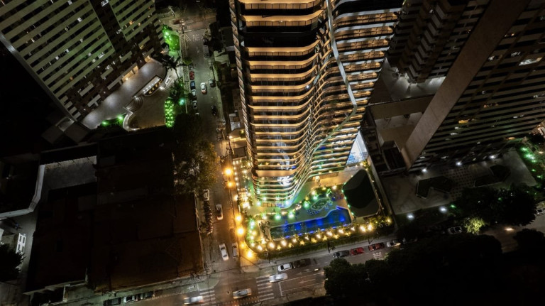 Imagem Apartamento com 4 Quartos à Venda, 311 m² em 
     Meireles
     - 
     Fortaleza
    