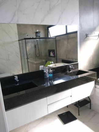 Imagem Casa com 3 Quartos à Venda, 367 m² Imagem Casa com 3 Quartos à Venda, 367 m²