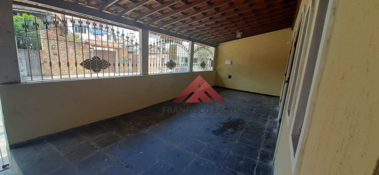 Imagem Casa com 2 Quartos à Venda, 424 m² em Trindade - São Gonçalo Imagem Casa com 2 Quartos à Venda, 424 m² em Trindade - São Gonçalo