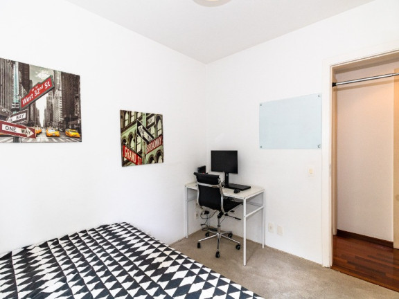 Imagem Imóvel com 4 Quartos à Venda, 196 m² em Moema - São Paulo Imagem Imóvel com 4 Quartos à Venda, 196 m² em Moema - São Paulo