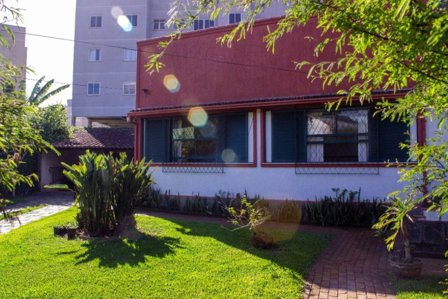 Imagem Casa com 3 Quartos à Venda, 238 m² em Bom Retiro - Teresópolis