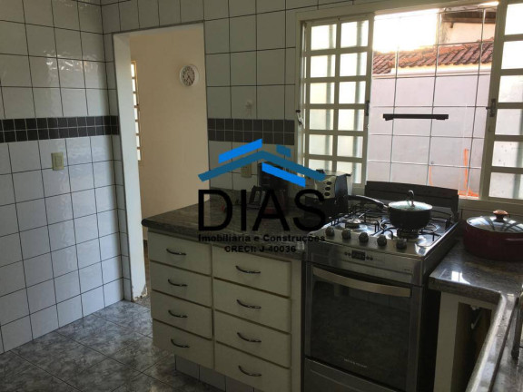 Imagem Casa com 3 Quartos à Venda, 528 m² em Vila José Bonifácio - Araraquara Imagem Casa com 3 Quartos à Venda, 528 m² em Vila José Bonifácio - Araraquara