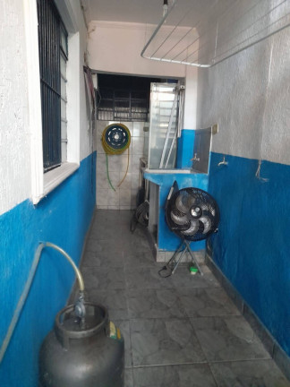 Imagem Casa com 5 Quartos à Venda, 180 m² em Jardim Silveira - Barueri Imagem Casa com 5 Quartos à Venda, 180 m² em Jardim Silveira - Barueri