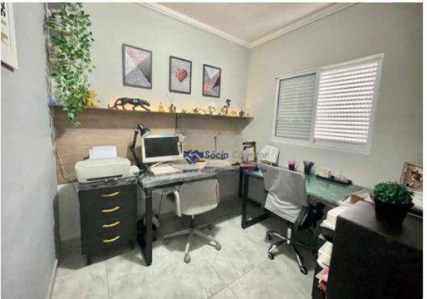 Imagem Sobrado com 3 Quartos à Venda, 210 m² em Vila Galvão - Guarulhos