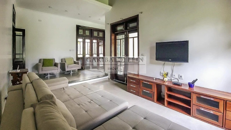 Imagem Sobrado com 5 Quartos à Venda, 485 m² em Lagoinha - Ubatuba