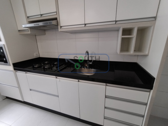 Imagem Apartamento com 2 Quartos à Venda, 56 m² em Boqueirão - Curitiba