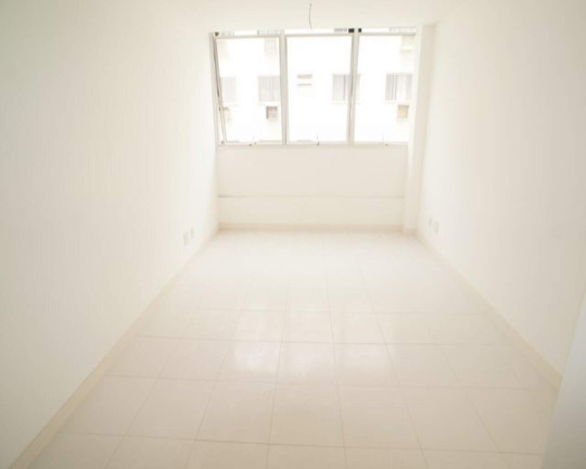 Sala Comercial para Alugar, 22 m² em Madureira - Rio De Janeiro