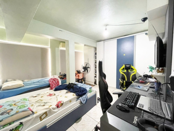 Imagem Casa com 6 Quartos à Venda, 600 m² em Urlândia - Santa Maria