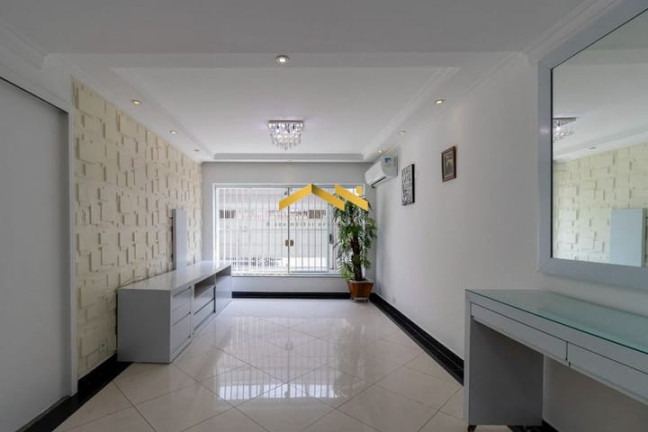 Imagem Casa com 3 Quartos à Venda, 271 m² em Parque Jabaquara - São Paulo Imagem Casa com 3 Quartos à Venda, 271 m² em Parque Jabaquara - São Paulo