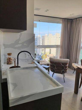 Imagem Apartamento com 3 Quartos à Venda, 140 m² em Meia Praia - Itapema