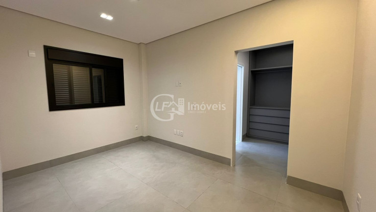 Imagem Casa com 3 Quartos à Venda, 180 m² em Alphaville Campo Grande 3 - Campo Grande Imagem Casa com 3 Quartos à Venda, 180 m² em Alphaville Campo Grande 3 - Campo Grande