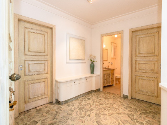 Imagem Imóvel com 3 Quartos à Venda, 209 m² em Higienópolis - São Paulo Imagem Imóvel com 3 Quartos à Venda, 209 m² em Higienópolis - São Paulo