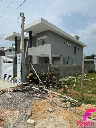 Imagem Casa com 3 Quartos à Venda, 186 m² em Ingleses - Florianópolis Imagem Casa com 3 Quartos à Venda, 186 m² em Ingleses - Florianópolis