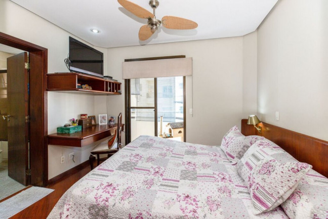 Imagem Imóvel com 3 Quartos à Venda, 147 m² em Morumbi - São Paulo Imagem Imóvel com 3 Quartos à Venda, 147 m² em Morumbi - São Paulo