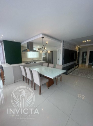 Foto do imóvel Cobertura com 2 Quartos à Venda, 243 m² em Centro - Balneário Camboriú