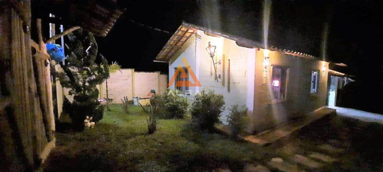 Imagem Chácara com 3 Quartos à Venda, 1.000 m²
