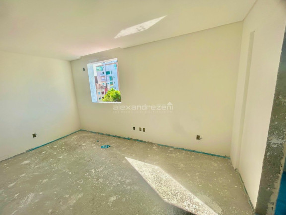 Imagem Apartamento com 2 Quartos à Venda, 77 m² em Bombas - Bombinhas Imagem Apartamento com 2 Quartos à Venda, 77 m² em Bombas - Bombinhas