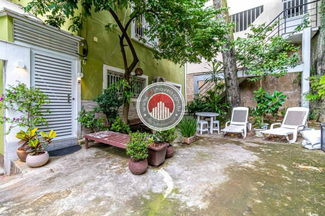 Imagem Casa com 4 Quartos à Venda, 595 m² em Humaitá - Rio De Janeiro Imagem Casa com 4 Quartos à Venda, 595 m² em Humaitá - Rio De Janeiro