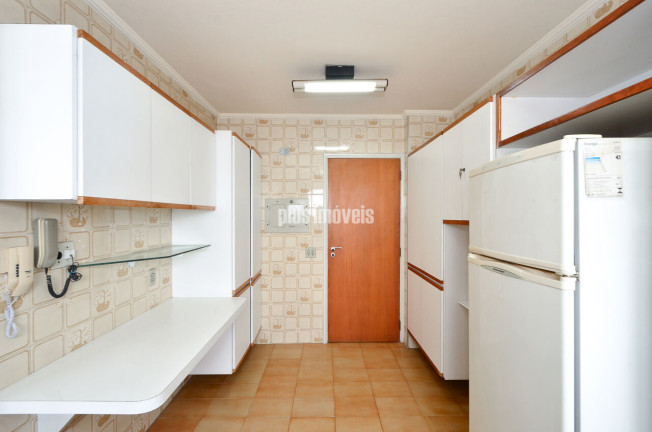 Imagem Apartamento com 3 Quartos à Venda, 132 m² em Real Parque - São Paulo Imagem Apartamento com 3 Quartos à Venda, 132 m² em Real Parque - São Paulo
