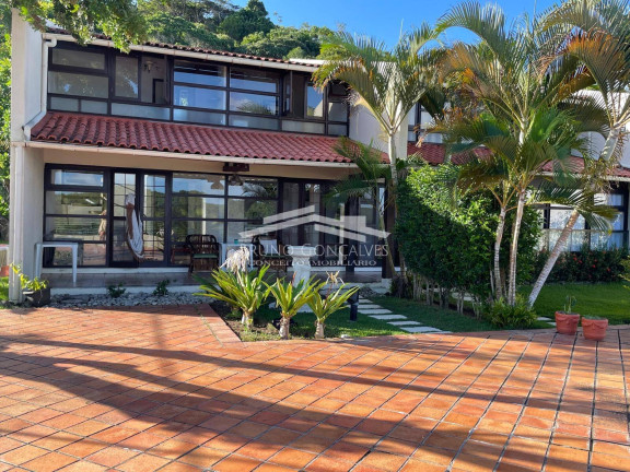 Imagem Casa com 5 Quartos à Venda, 213 m² em Centro - Porto Seguro Imagem Casa com 5 Quartos à Venda, 213 m² em Centro - Porto Seguro