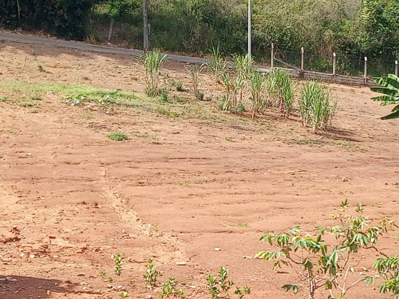 Terreno à Venda, 2.000 m² em água Comprida - Bragança Paulista