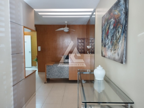 Imagem Apartamento com 2 Quartos à Venda, 62 m² em Laranjeiras - Rio De Janeiro Imagem Apartamento com 2 Quartos à Venda, 62 m² em Laranjeiras - Rio De Janeiro