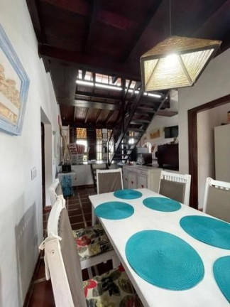Imagem Casa com 3 Quartos à Venda, 508 m² em Praia Da Lagoinha - Ubatuba