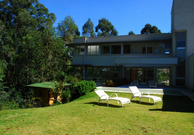 Casa com 4 Quartos à Venda ou Locação, 900 m² em Residencial Tamboré - Barueri