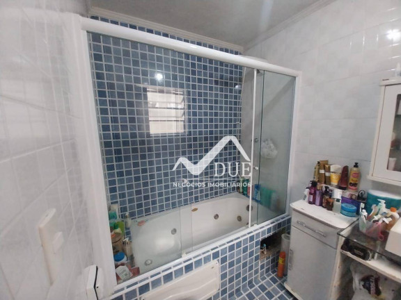 Imagem Casa com 3 Quartos à Venda, 340 m² em Vila Matias - Santos