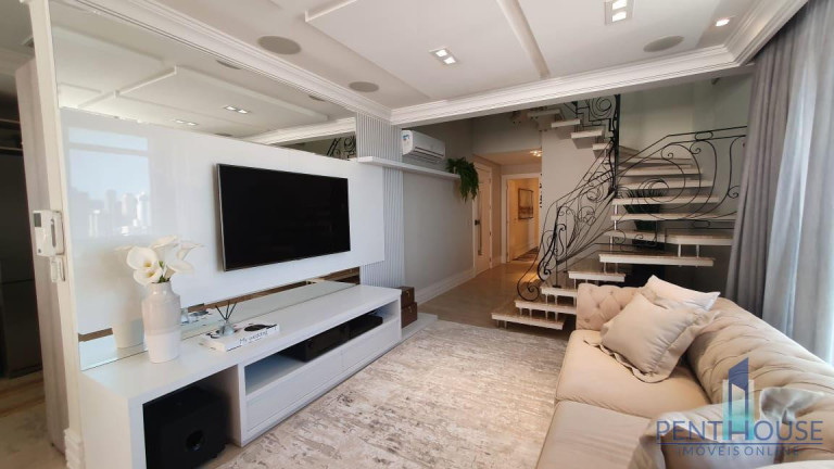 Imagem Apartamento com 3 Quartos à Venda, 273 m² em Centro - Balneário Camboriú Imagem Apartamento com 3 Quartos à Venda, 273 m² em Centro - Balneário Camboriú