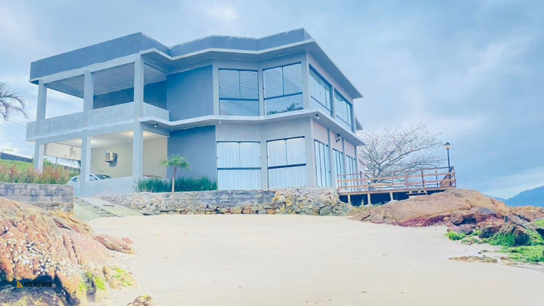 Imagem Casa com 4 Quartos à Venda, 500 m² em Guaporanga - Biguaçu