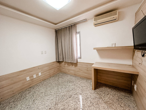 Imagem Cobertura com 4 Quartos à Venda, 325 m² em Centro - Colatina