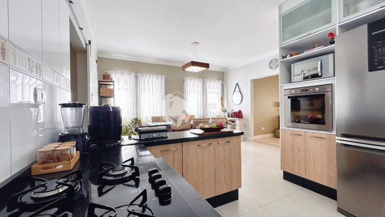 Imagem Casa com 3 Quartos à Venda, 250 m² em Limoeiro - São Paulo
