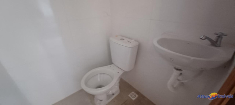 Imagem Casa com 2 Quartos à Venda, 54 m² em Cascata Do Imbuí - Teresópolis