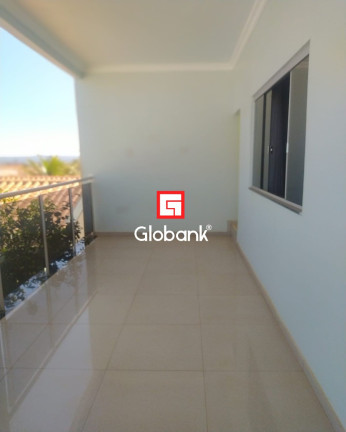Imagem Sobrado com 2 Quartos à Venda, 160 m² em Acácias - Montes Claros