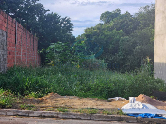Terreno à Venda, 220 m² em Residencial Parque Laguna - Salto