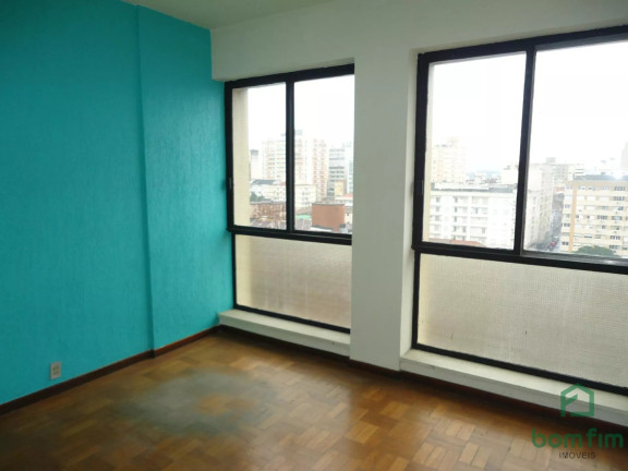 Imagem Sala Comercial à Venda, 60 m² em Centro - Porto Alegre Imagem Sala Comercial à Venda, 60 m² em Centro - Porto Alegre