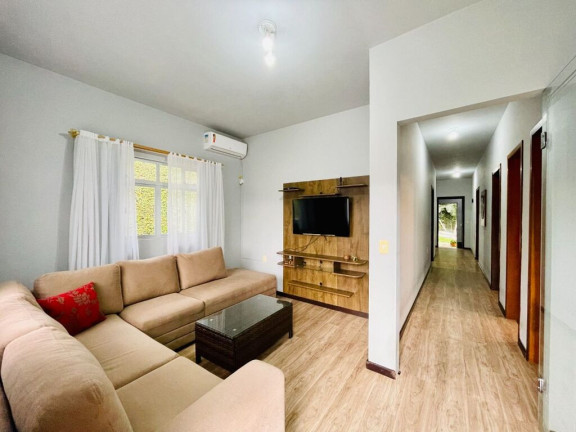 Imagem Casa com 3 Quartos à Venda, 582 m² em Velha - Blumenau